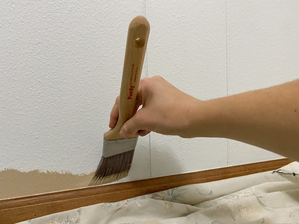 Cutting in painting against trim using a Purdy Clearcut Elite paint brush