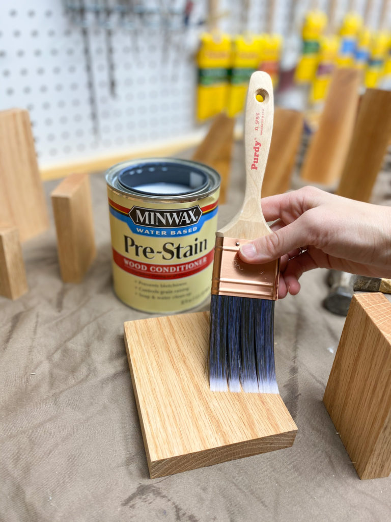 Applying Minwax Pre-Stain Wood Conditioner