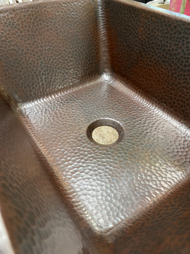 Beautiful copper sink from Sinkology - Closeup