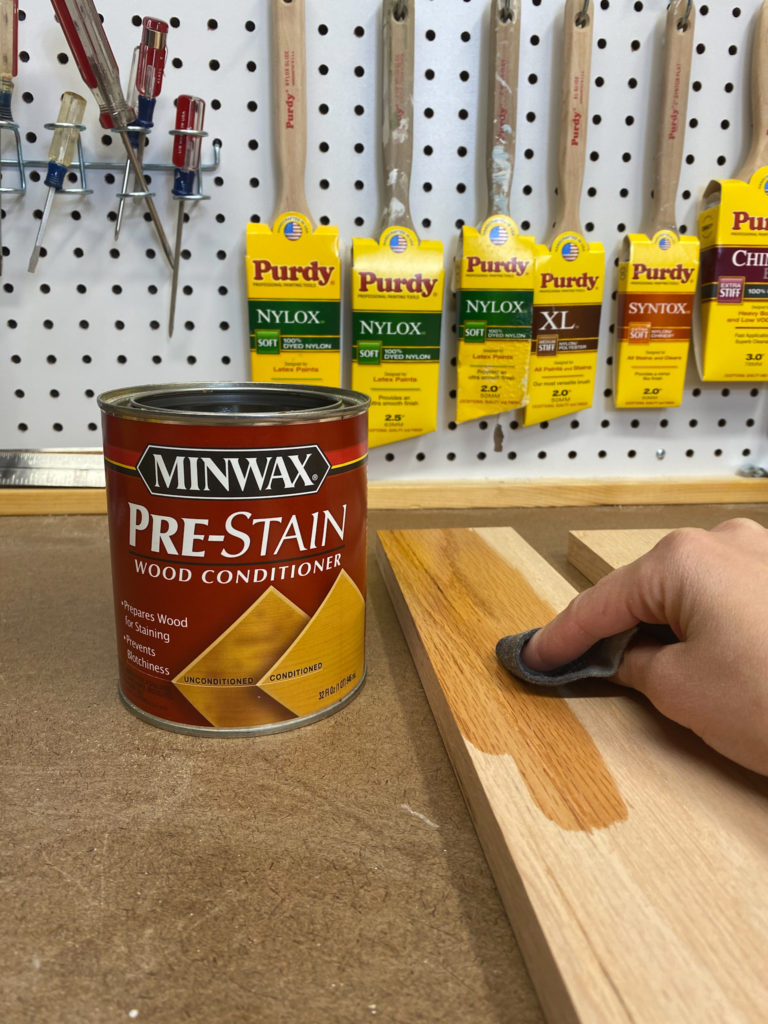 Applying Minwax Pre-Stain Wood Conditioner